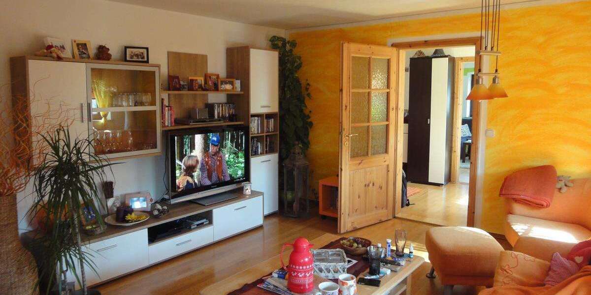 Etagenwohnung Fraunberg - 3.5 Zimmer, 100 m&sup2;, 1.050&euro; | Angebot:27243897