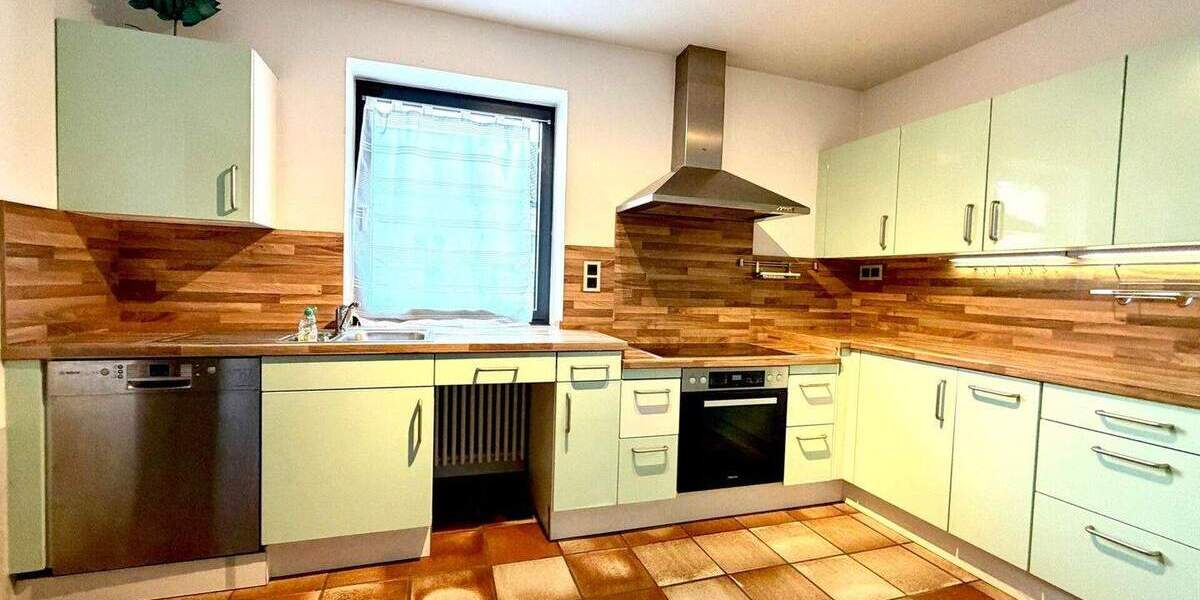 Einfamilienhaus Geisenhausen - 5 Zimmer, 144 m&sup2;, 649.000&euro; | Angebot:25701118
