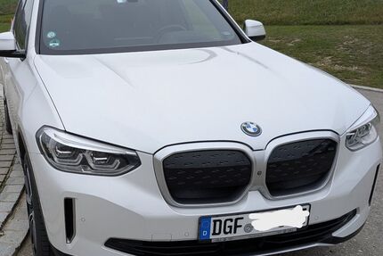 BMW iX3 67.300 km 33.000 &euro; Oberviehbach 84183