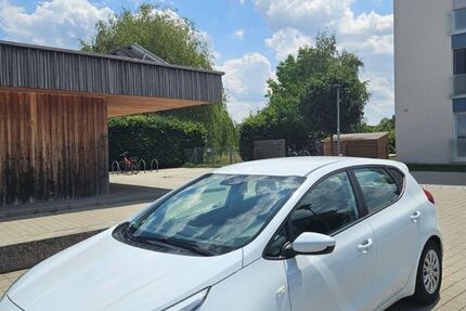 Kia XCeed 77.000 km 9.200 &euro; Ergoldsbach 84061