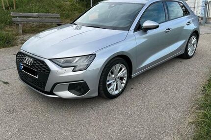 Audi A3 61.430 km 21.490 &euro; Bruckberg 84079