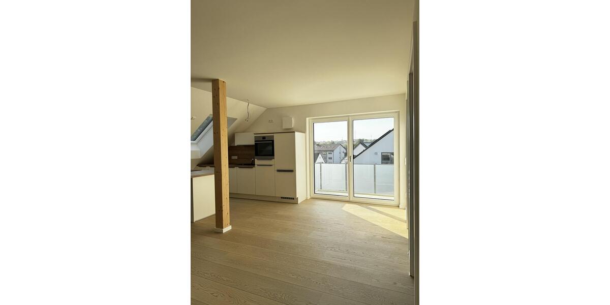 Dachgeschoßwohnung Langenbach - 2 Zimmer, 62 m&sup2;, 1.290&euro; | Angebot:25647235