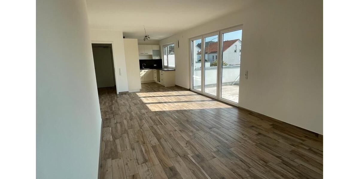 Einfamilienhaus Kumhausen - 3 Zimmer, 95 m&sup2;, 1.550&euro; | Angebot:25971871