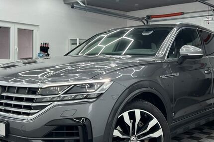 VW Touareg 125.000 km 40.750 &euro; Altdorf 84032