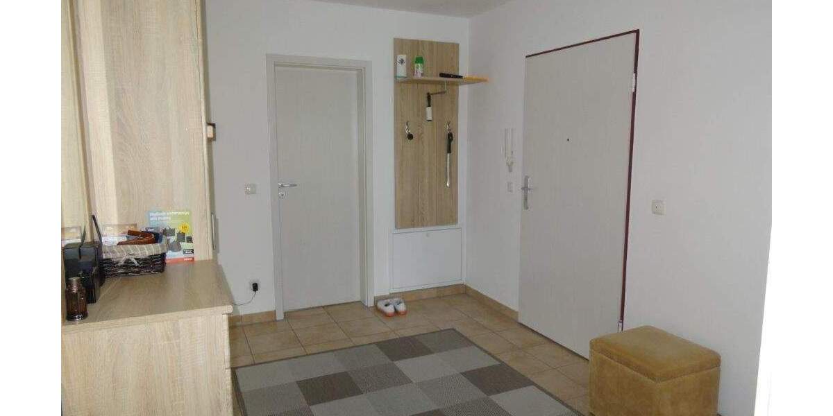 Etagenwohnung Frontenhausen - 3 Zimmer, 84 m&sup2;, 264.000&euro; | Angebot:25695411