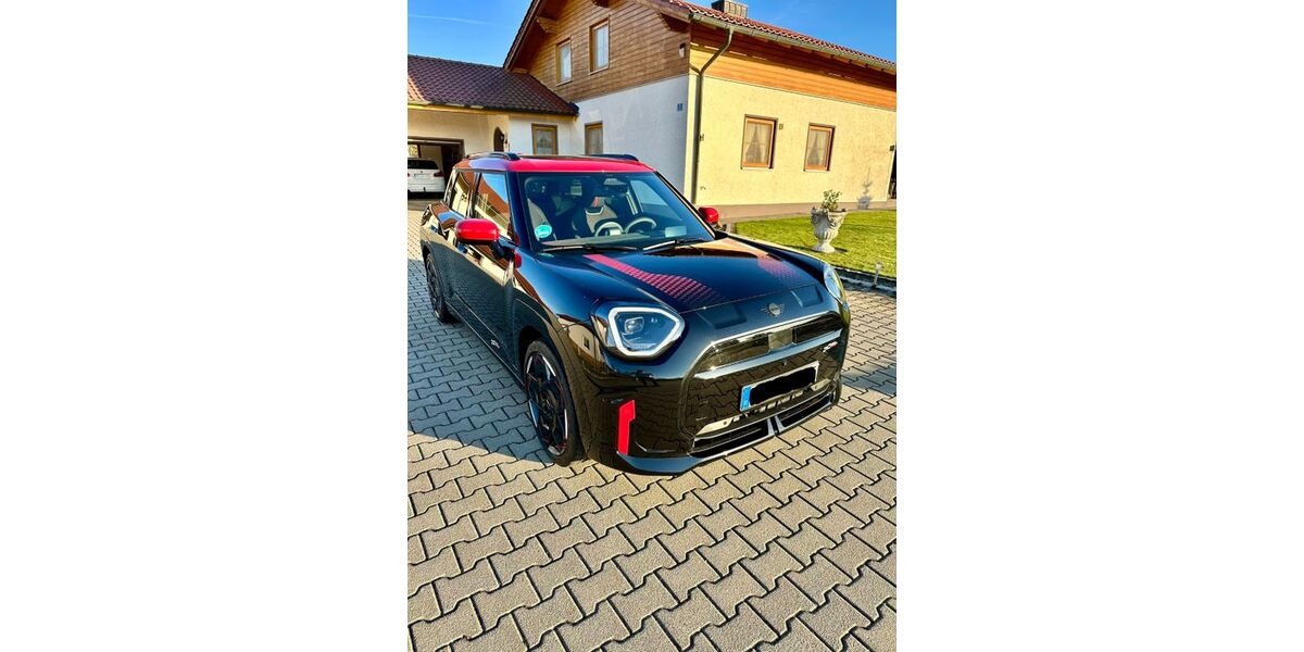 Mini John Cooper Works Aceman 6.351 km 37.300 &euro; Weitenhülln 84152