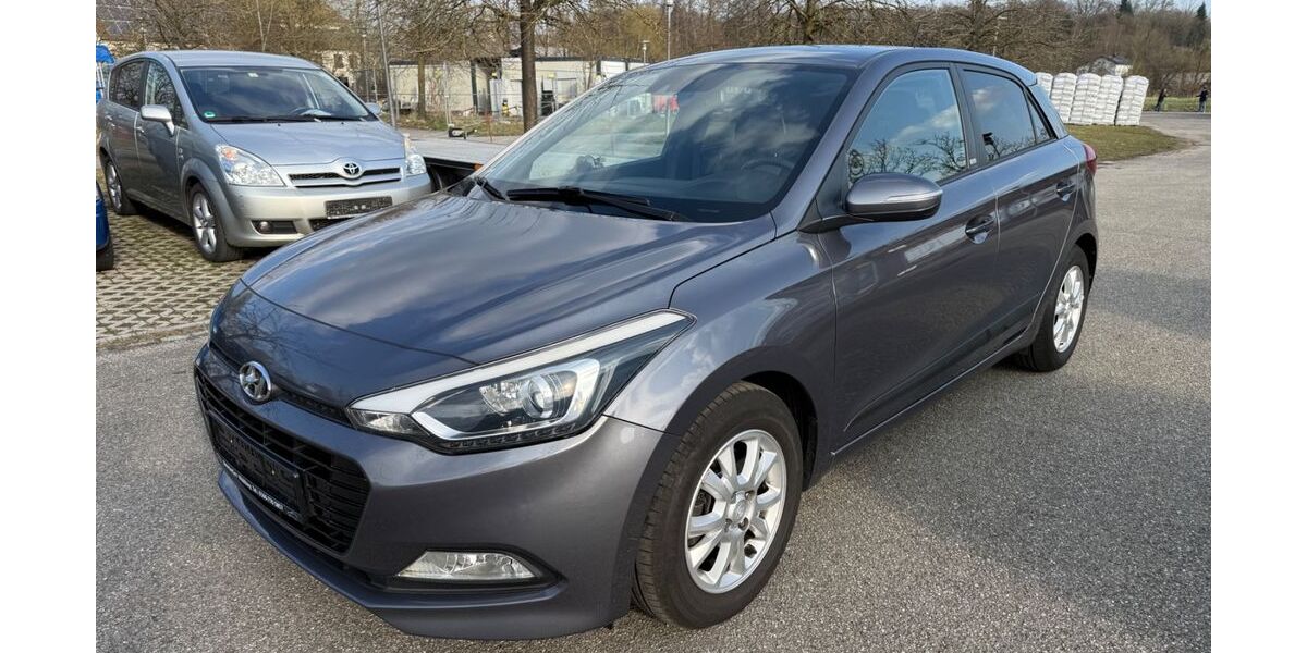 Hyundai i20 87.270 km 8.490 &euro; Vilsbiburg 84137