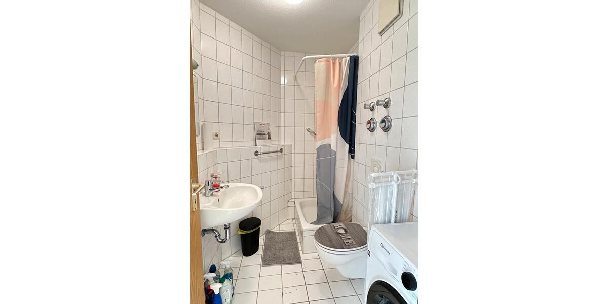 Etagenwohnung Landshut - 2 Zimmer, 43 m&sup2;, 1.000&euro; | Angebot:26445817