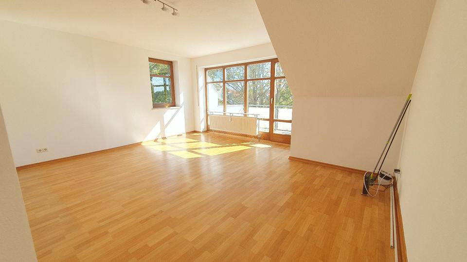 Etagenwohnung Landshut Landshut-West - 2.5 Zimmer, 67 m&sup2;, 295.000&euro; | Angebot:27598356