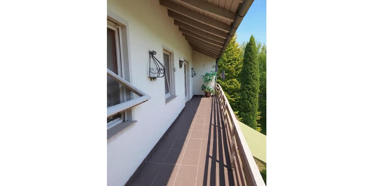 Etagenwohnung Buch am Erlbach - 3 Zimmer, 110 m&sup2;, 1.500&euro; | Angebot:26664507