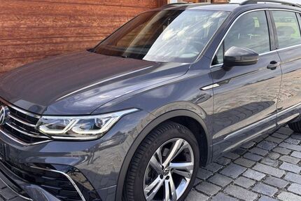 VW Tiguan 52.360 km 27.900 &euro; Wildenberg 93359