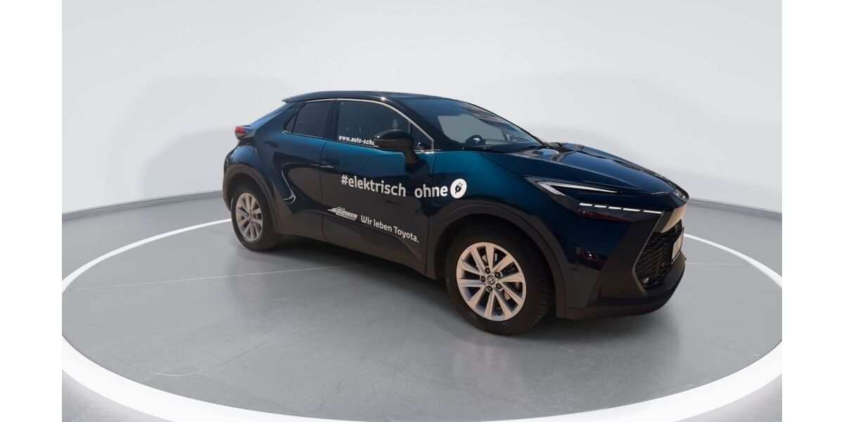Toyota C-HR 11.500 km 32.800 &euro; Velden 84149