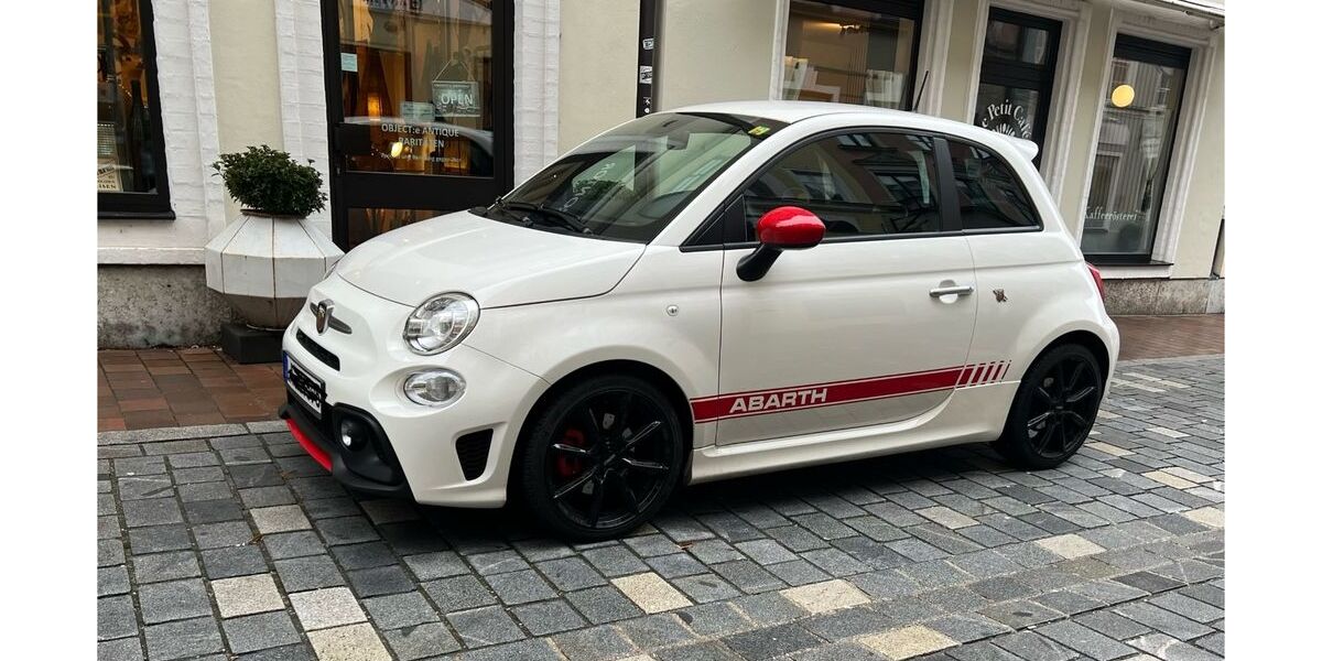 Abarth 595 Turismo 62.250 km 18.750 &euro; Landshut 84034
