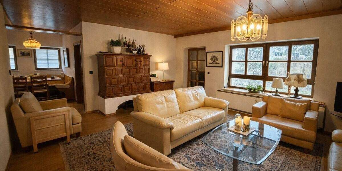 Doppelhaushälfte Landshut Berg - 6 Zimmer, 250 m&sup2;, 799.000&euro; | Angebot:25769453