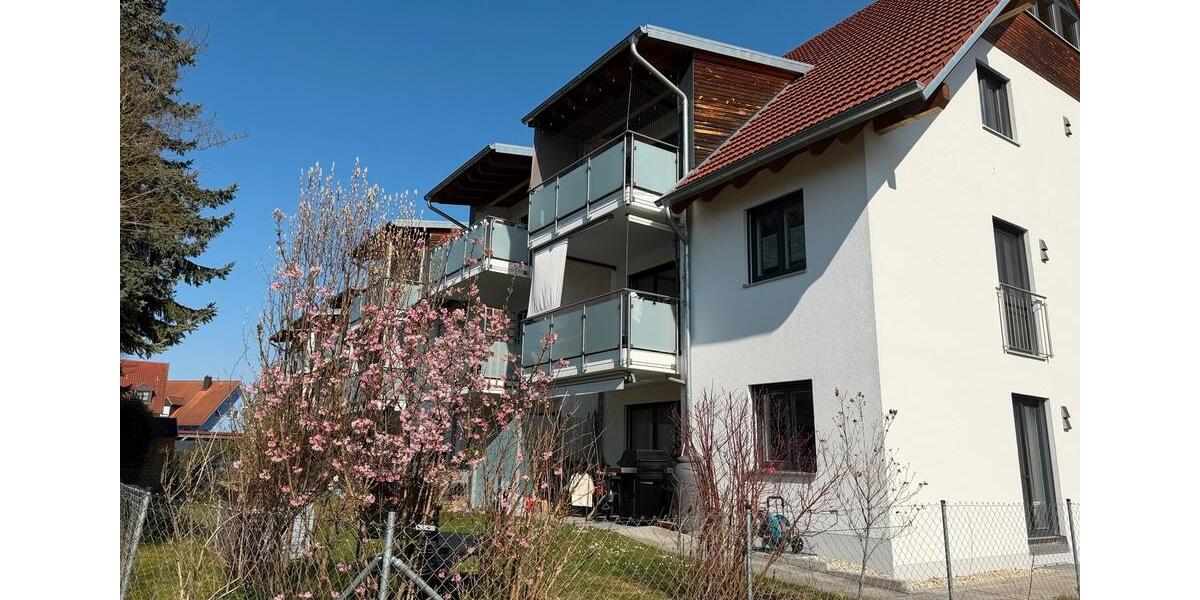 Etagenwohnung Niederaichbach - 4 Zimmer, 103 m&sup2;, 425.000&euro; | Angebot:26024337