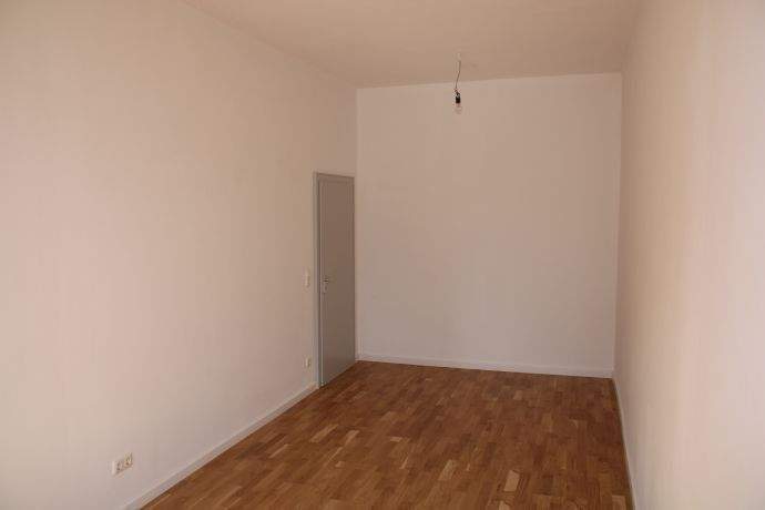 Etagenwohnung Vilsbiburg - 3 Zimmer, 141 m&sup2;, 1.200&euro; | Angebot:25797218