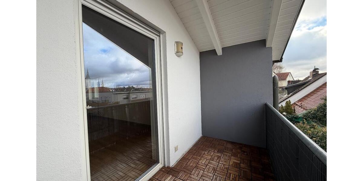 Dachgeschoßwohnung Ergoldsbach Langenhettenbach - 2 Zimmer, 72 m&sup2;, 770&euro; | Angebot:25078922