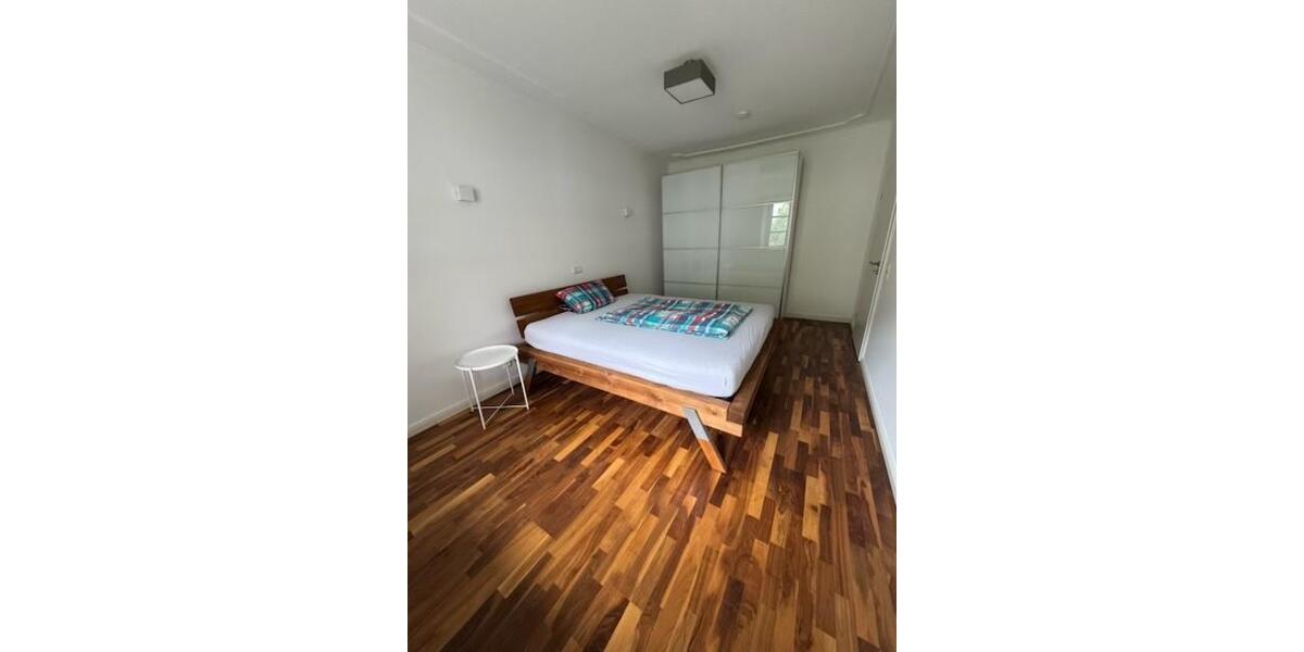 Etagenwohnung Landshut - 2 Zimmer, 73 m&sup2;, 1.000&euro; | Angebot:26614962