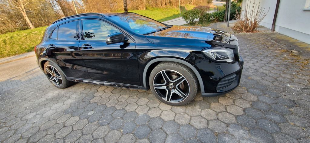 Mercedes-Benz GLA 200 150.000 km 16.100 &euro; Vilsbiburg 84137