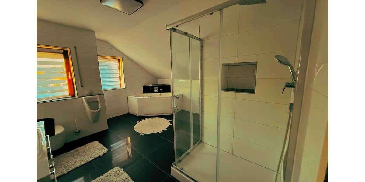 Einfamilienhaus Dingolfing - 7 Zimmer, 149 m&sup2;, 743.000&euro; | Angebot:25398919