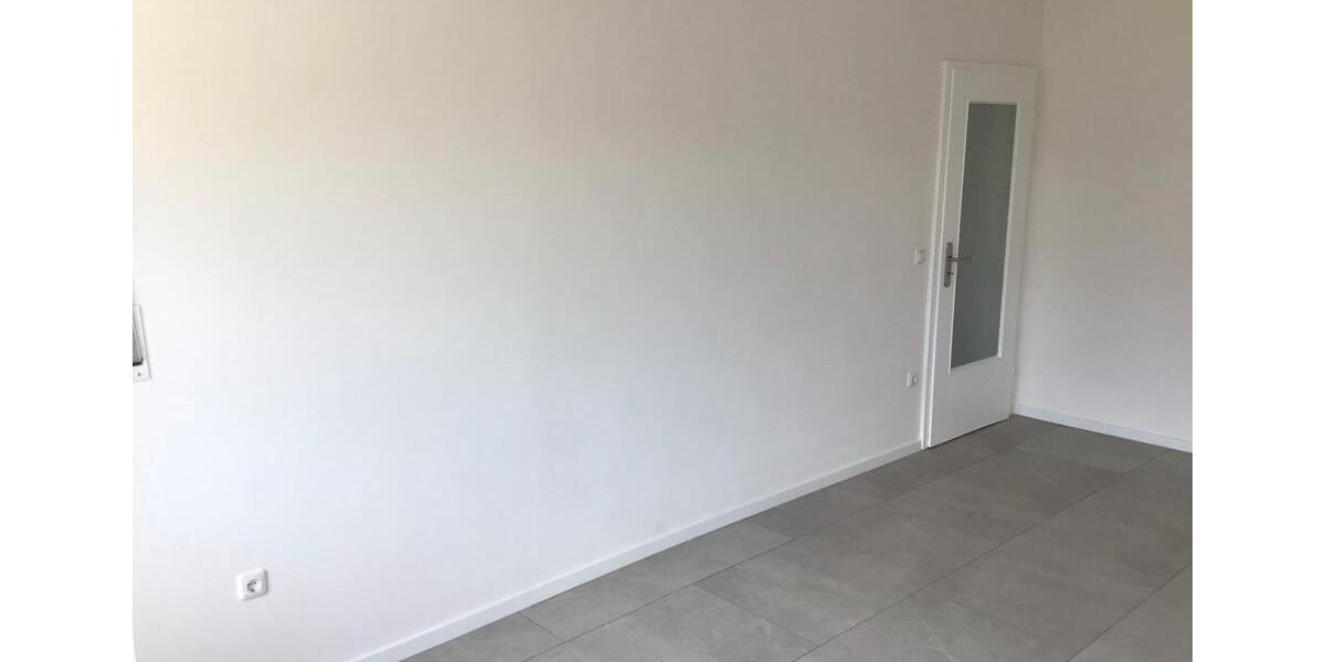 Etagenwohnung Kumhausen - 4 Zimmer, 85 m&sup2;, 1.250&euro; | Angebot:27612583