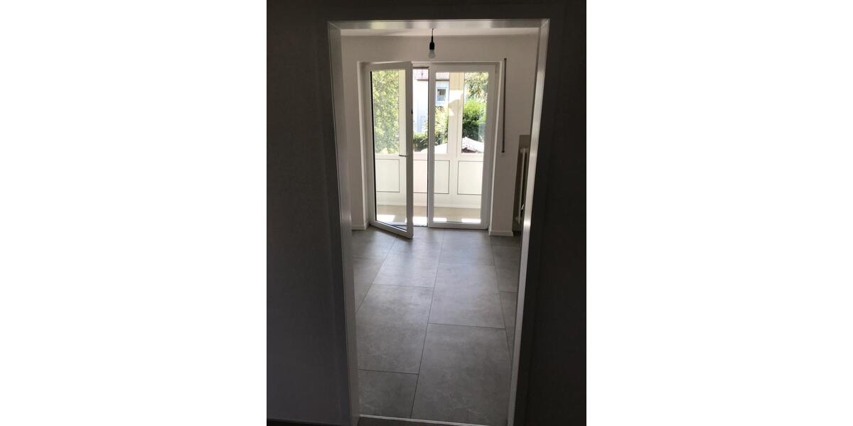 Etagenwohnung Kumhausen - 4 Zimmer, 85 m&sup2;, 1.250&euro; | Angebot:27612583