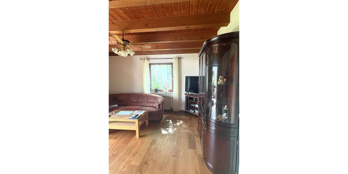 Etagenwohnung Mallersdorf-Pfaffenberg Pfaffenberg - 4 Zimmer, 101 m&sup2;, 1.020&euro; | Angebot:26684448