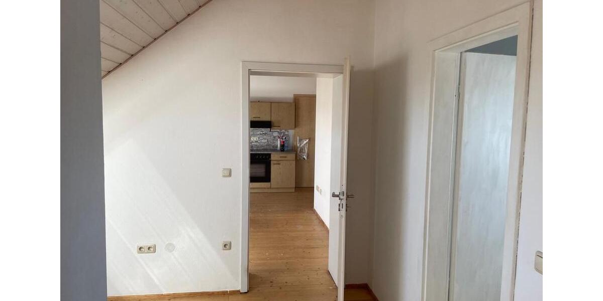 Dachgeschoßwohnung Taufkirchen (Vils) - 2 Zimmer, 60 m&sup2;, 900&euro; | Angebot:25807328