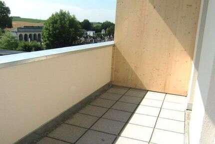 Wohnung Dorfen - 2 Zimmer, 76 m&sup2;, 920&euro; | Angebot:26683243