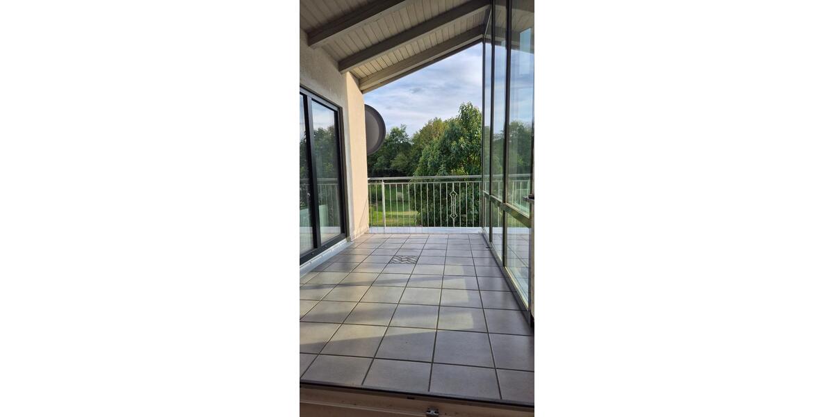 Terrassenwohnung Ergoldsbach Langenhettenbach - 5 Zimmer, 124 m&sup2;, 1.190&euro; | Angebot:27631050