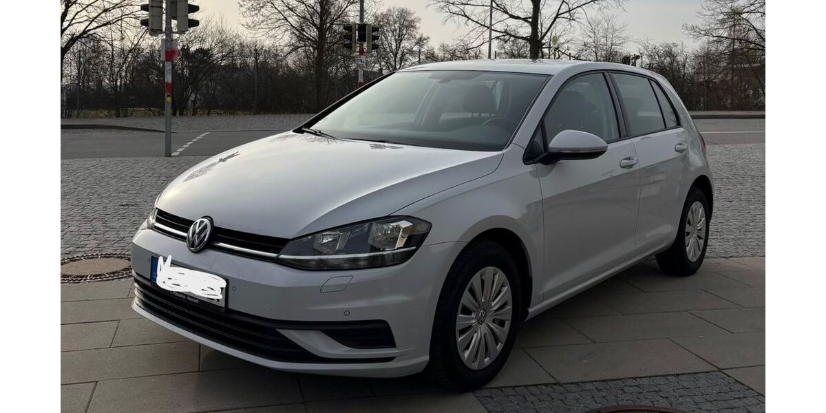 VW Golf 106.000 km 9.500 &euro; Furth 84095
