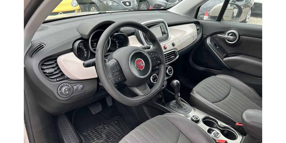 Fiat 500X Lounge Aut.Xenon Navi PDC Leder 58.100 km 12.500 &euro; Altdorf 84032