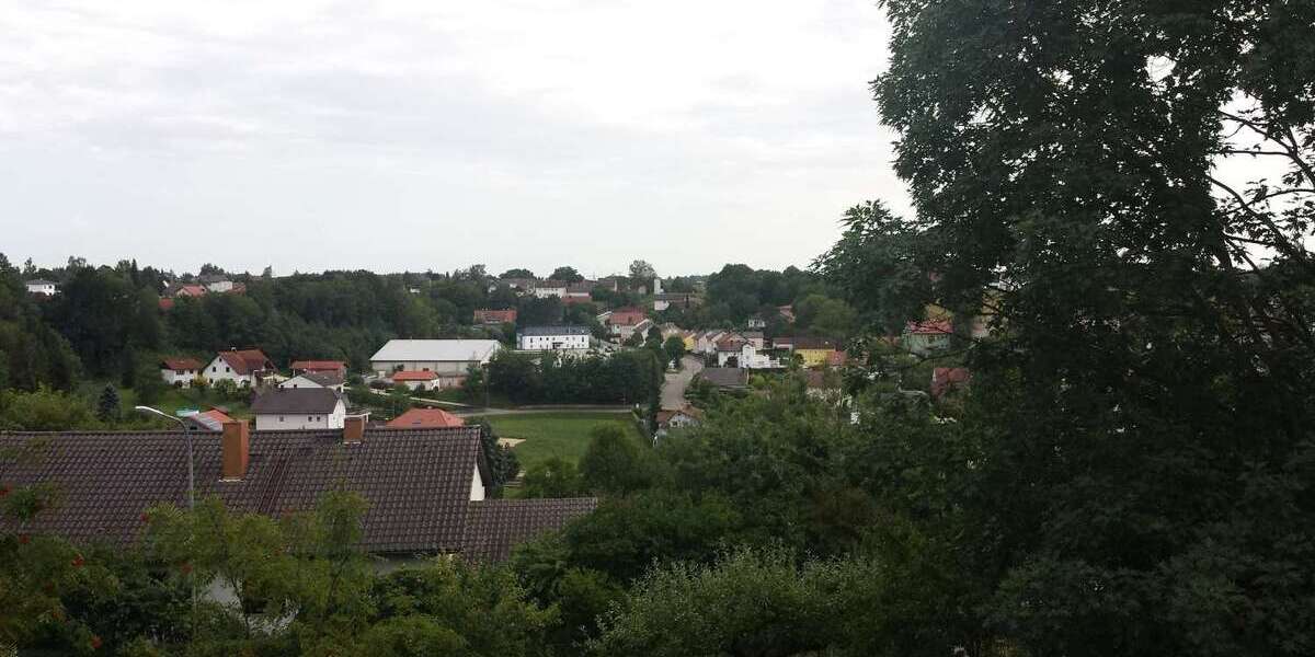 Etagenwohnung Rottenburg/L. L. - 3 Zimmer, 84 m&sup2;, 800&euro; | Angebot:27272608