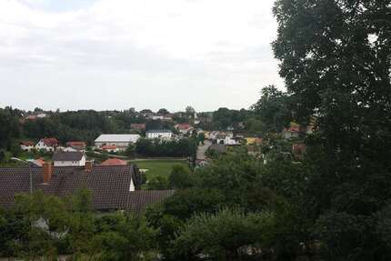 Wohnung Rottenburg/L. L. - 3 Zimmer, 84 m&sup2;, 800&euro; | Angebot:27272608