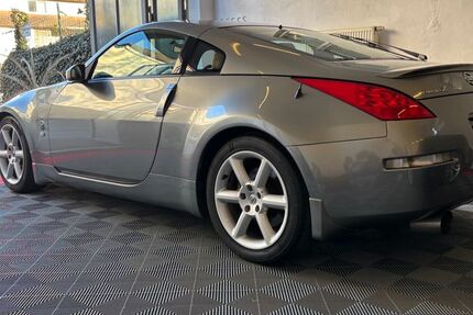 Nissan 350Z 122.000 km 16.950 &euro; Ergoldsbach 84061