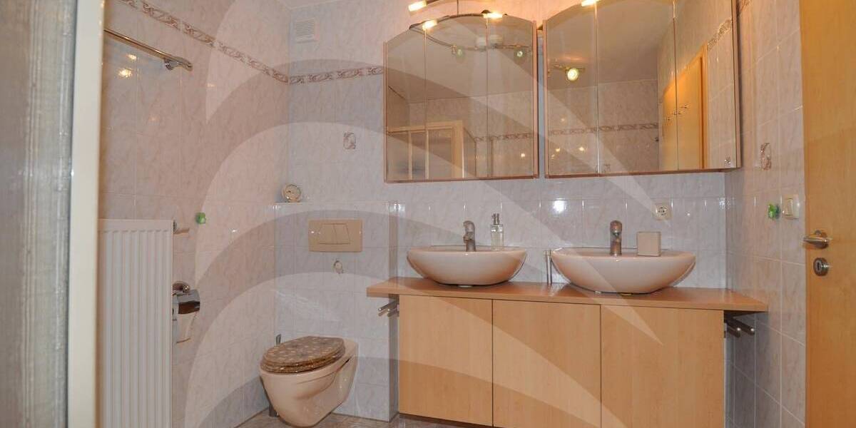 Reihenmittelhaus Landshut Peter u. Paul - 4 Zimmer, 108 m&sup2;, 539.800&euro; | Angebot:25770992