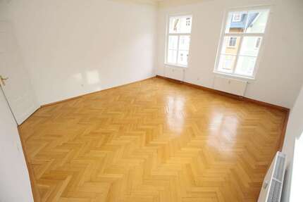 Wohnung Landshut Auloh - 3 Zimmer, 90 m&sup2;, 1.090&euro; | Angebot:25473787