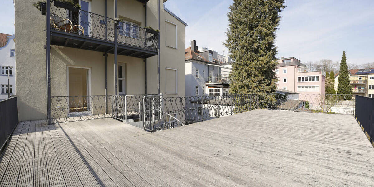 Etagenwohnung Landshut Nikola - 3 Zimmer, 130 m&sup2;, 1.750&euro; | Angebot:25927124