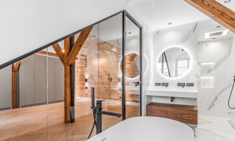 Dachgeschoßwohnung Buch am Erlbach - 2 Zimmer, 100 m&sup2;, 2.000&euro; | Angebot:26577641