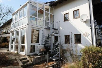 Wohnung Buchbach - 5 Zimmer, 160 m&sup2;, 1.490&euro; | Angebot:24427778