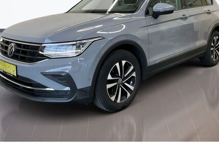 VW Tiguan 69.150 km 21.800 &euro; Vilsbiburg 84137