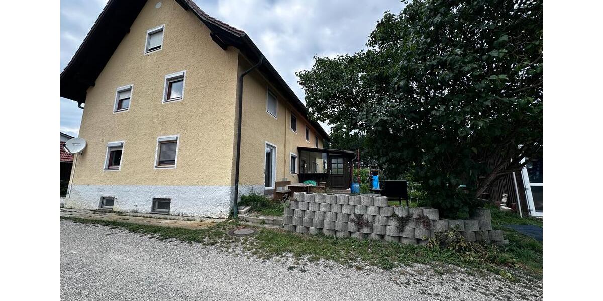 Mehrfamilienhaus, Wohnhaus Altfraunhofen - 11 Zimmer, 194 m&sup2;, 699.000&euro; | Angebot:27004481