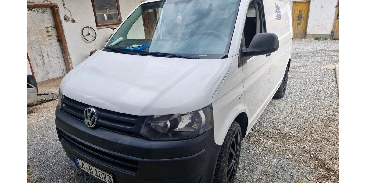 VW T5 Transporter 351.000 km 4.390 &euro; Weng 84187