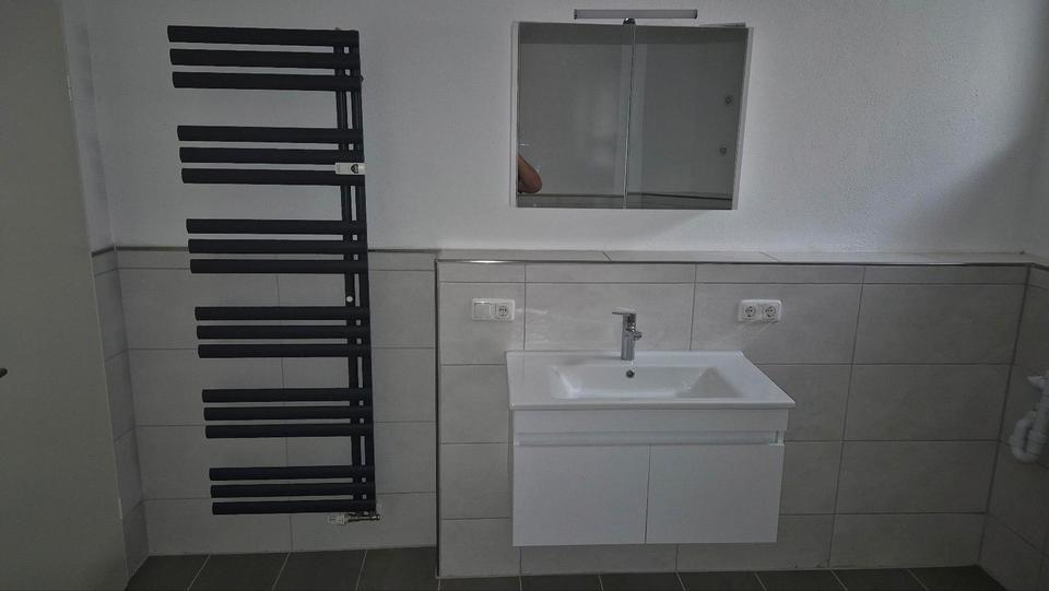 Erdgeschoßwohnung Kirchberg - 4 Zimmer, 95 m&sup2;, 1.050&euro; | Angebot:25350144