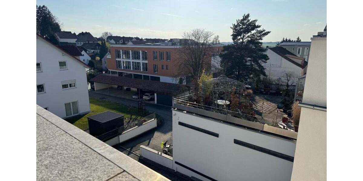 Etagenwohnung Velden - 3 Zimmer, 130 m&sup2;, 1.300&euro; | Angebot:25842135