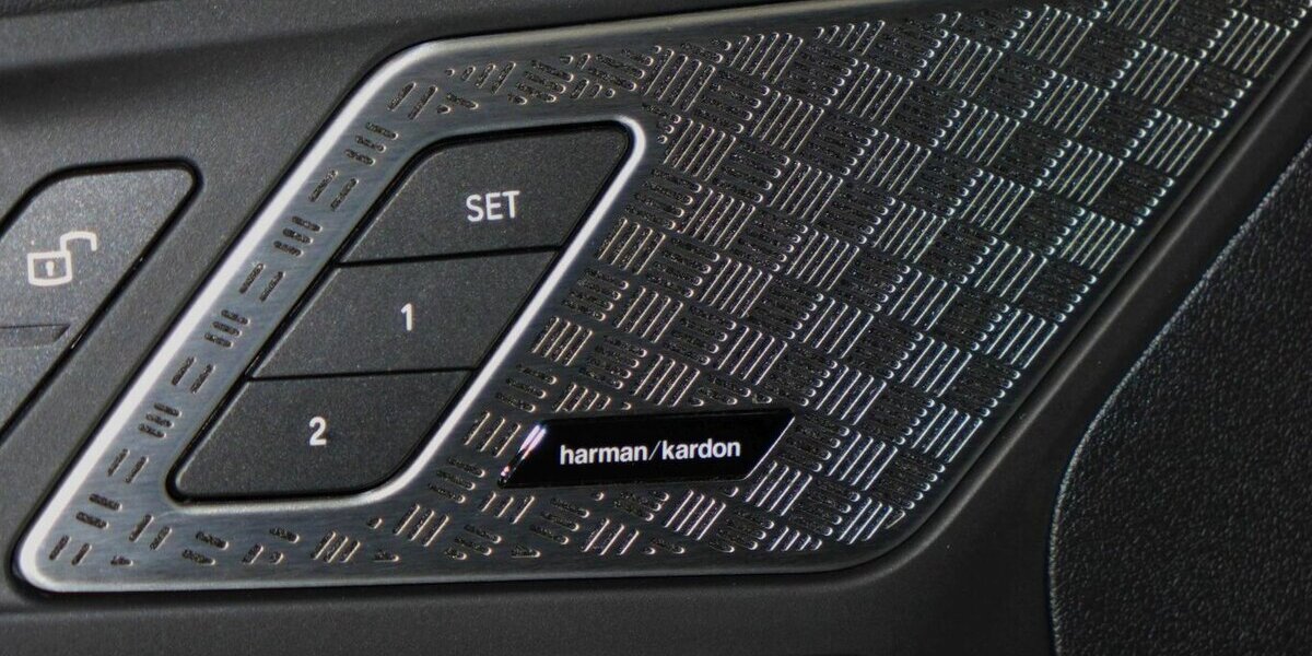 BMW 218 Active Tourer d MSport 360°AHK,HUD NP:56.540 20.798 km 32.590 &euro; Landshut 84030