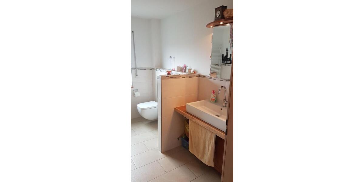 Einfamilienhaus Mengkofen - 11 Zimmer, 226 m&sup2;, 549.000&euro; | Angebot:26947792