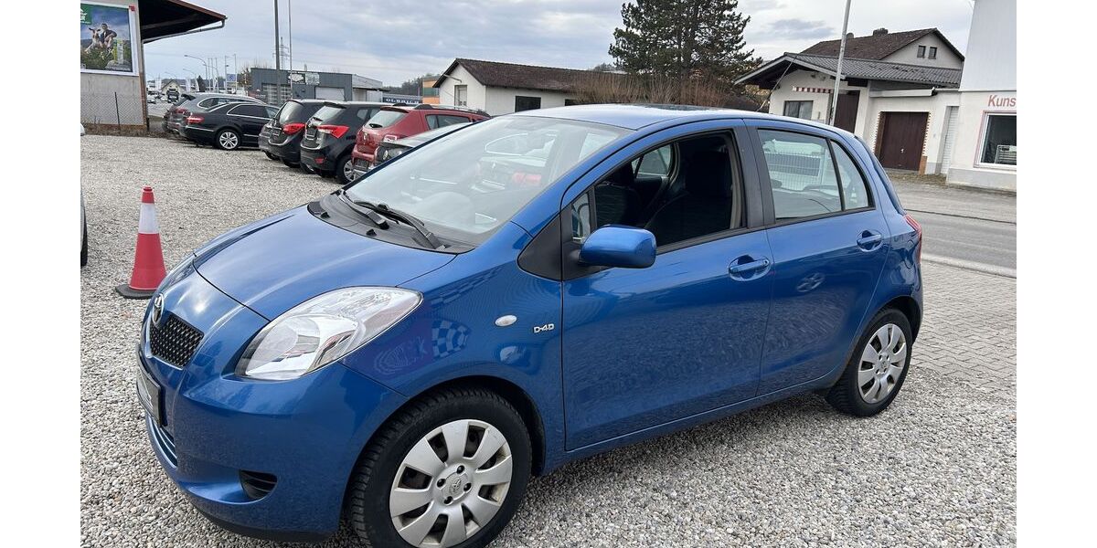 Toyota Yaris 256.700 km 2.800 &euro; Altdorf / Landshut 84032