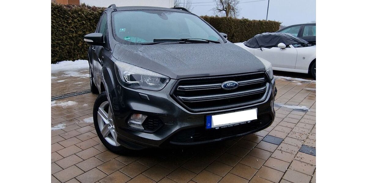 Ford Kuga 110.000 km 15.200 &euro; Landshut 84032