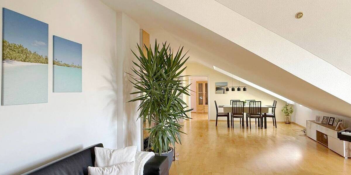 Etagenwohnung Kumhausen - 4 Zimmer, 117 m&sup2;, 375.000&euro; | Angebot:25695126